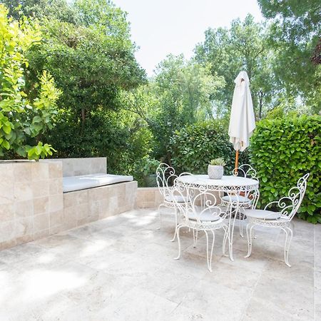 Hotel Le Verger Maelvi Grimaud Bagian luar foto