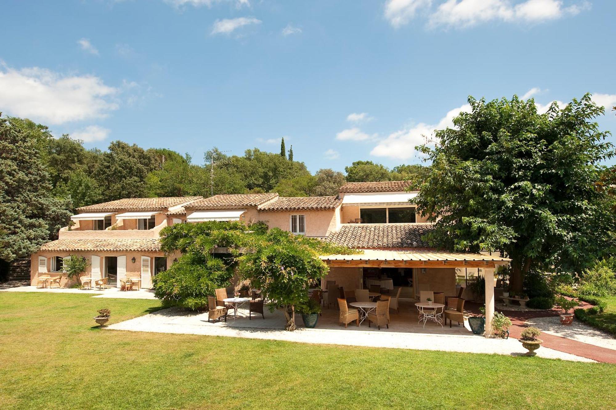 Hotel Le Verger Maelvi Grimaud Bagian luar foto