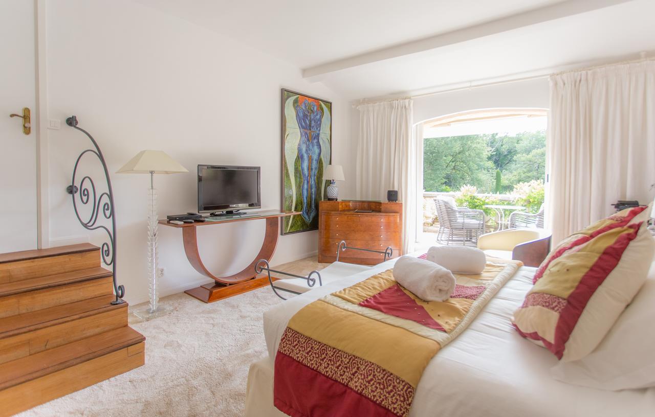 Hotel Le Verger Maelvi Grimaud Bagian luar foto