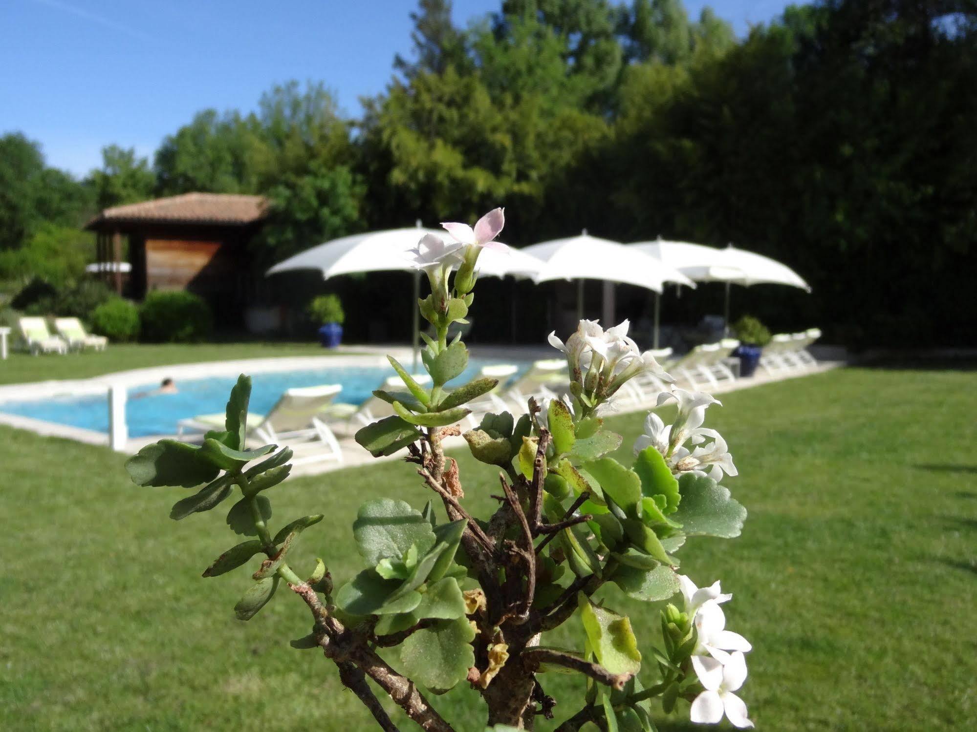 Hotel Le Verger Maelvi Grimaud Bagian luar foto